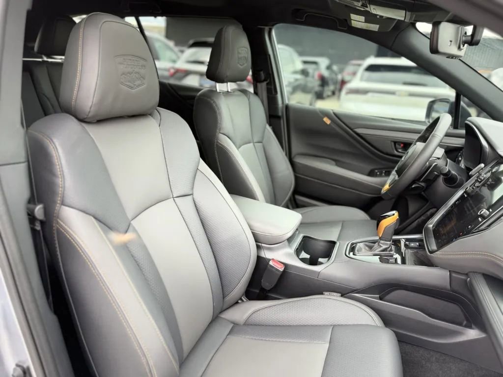 Used 2025 Subaru Outback Wilderness w/ Wilderness Package image 18