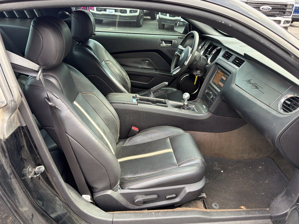 Used 2014 Ford Mustang GT Premium w/ GT Track Package RWD image 15