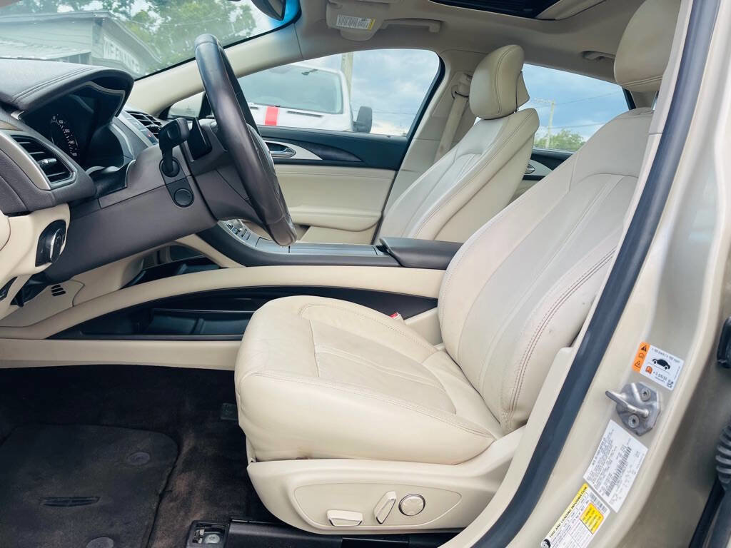 Used 2017 Lincoln MKZ Reserve w/ Luxury Package image 18