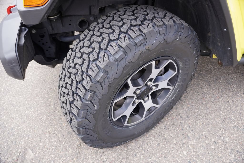 Used 2022 Jeep Wrangler Unlimited Rubicon AWD/4WD image 14