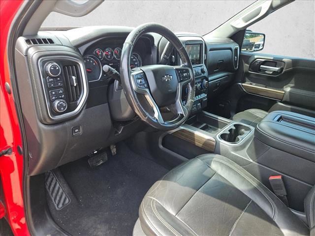 Used 2019 Chevrolet Silverado 1500 LT Trail Boss AWD/4WD image 15