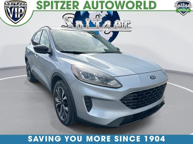 Used 2022 Ford Escape SE w/ SE Sport Appearance Package AWD/4WD image 1
