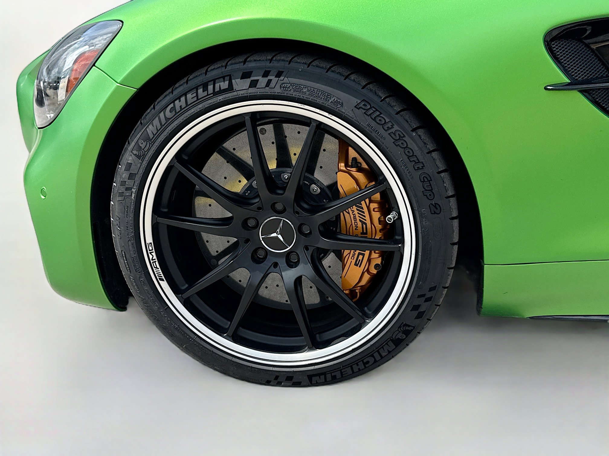 Used 2018 Mercedes-Benz AMG GT R image 37