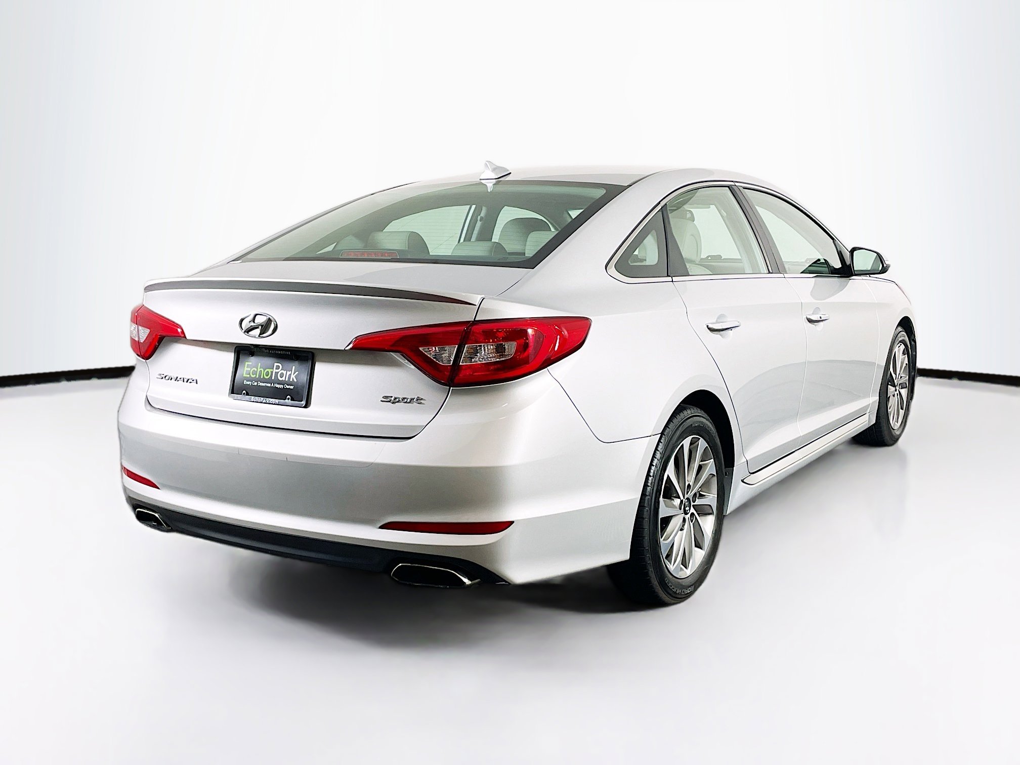 Used 2017 Hyundai Sonata Sport w/ Value Edition Package 02 image 9