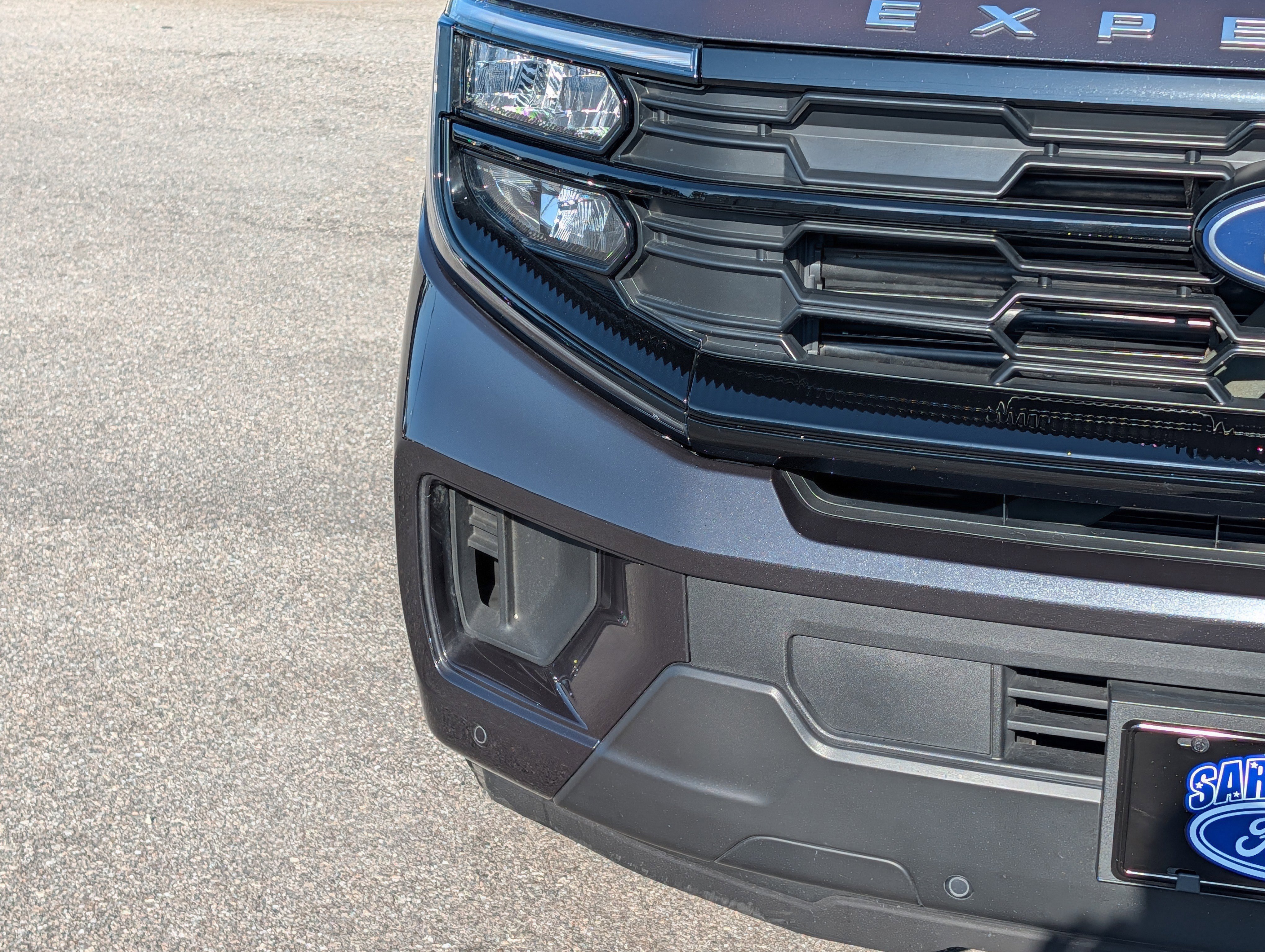 Certified 2025 Ford Expedition Active AWD/4WD image 9