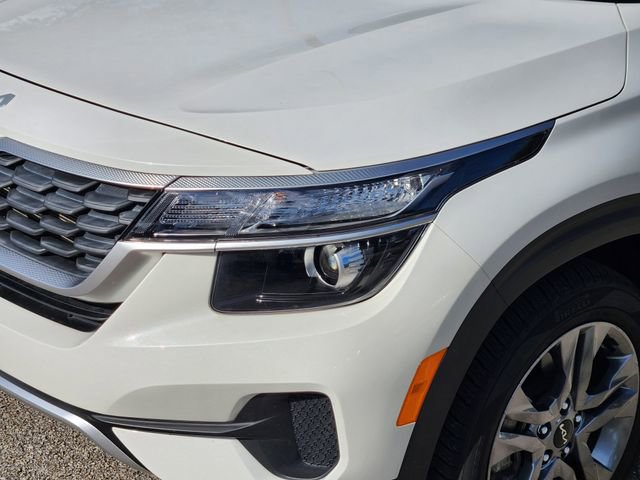 Used 2022 Kia Seltos LX image 6