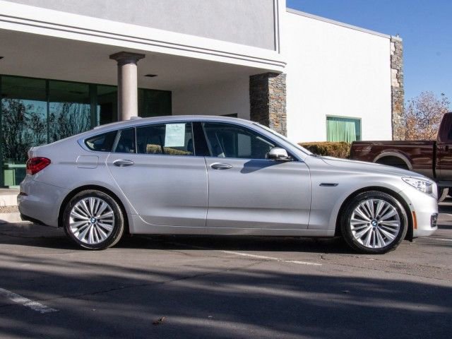 Used 2017 BMW 550i Gran Turismo xDrive image 8