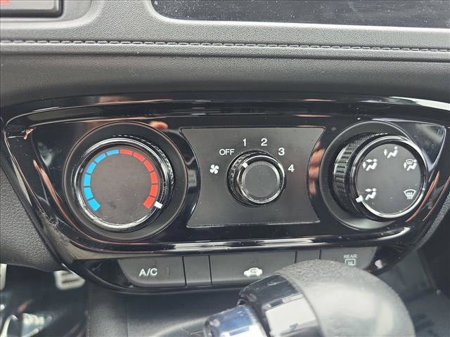 Used 2018 Honda HR-V LX image 21