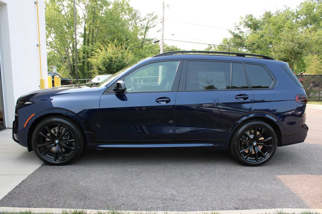 New 2027 BMW X7 M60i AWD/4WD image 10