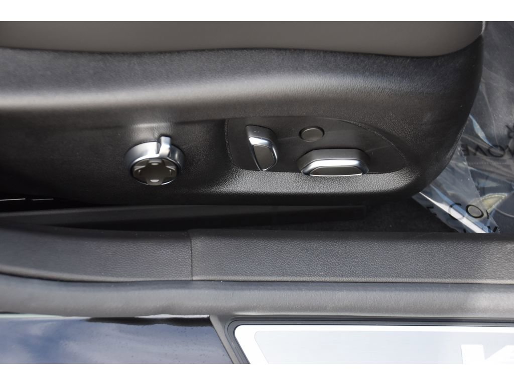 New 2026 Cadillac CT5 V Blackwing w/ Super Cruise 1 Package image 33