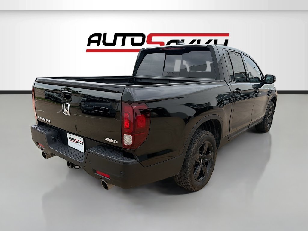 Used 2023 Honda Ridgeline Black Edition image 7
