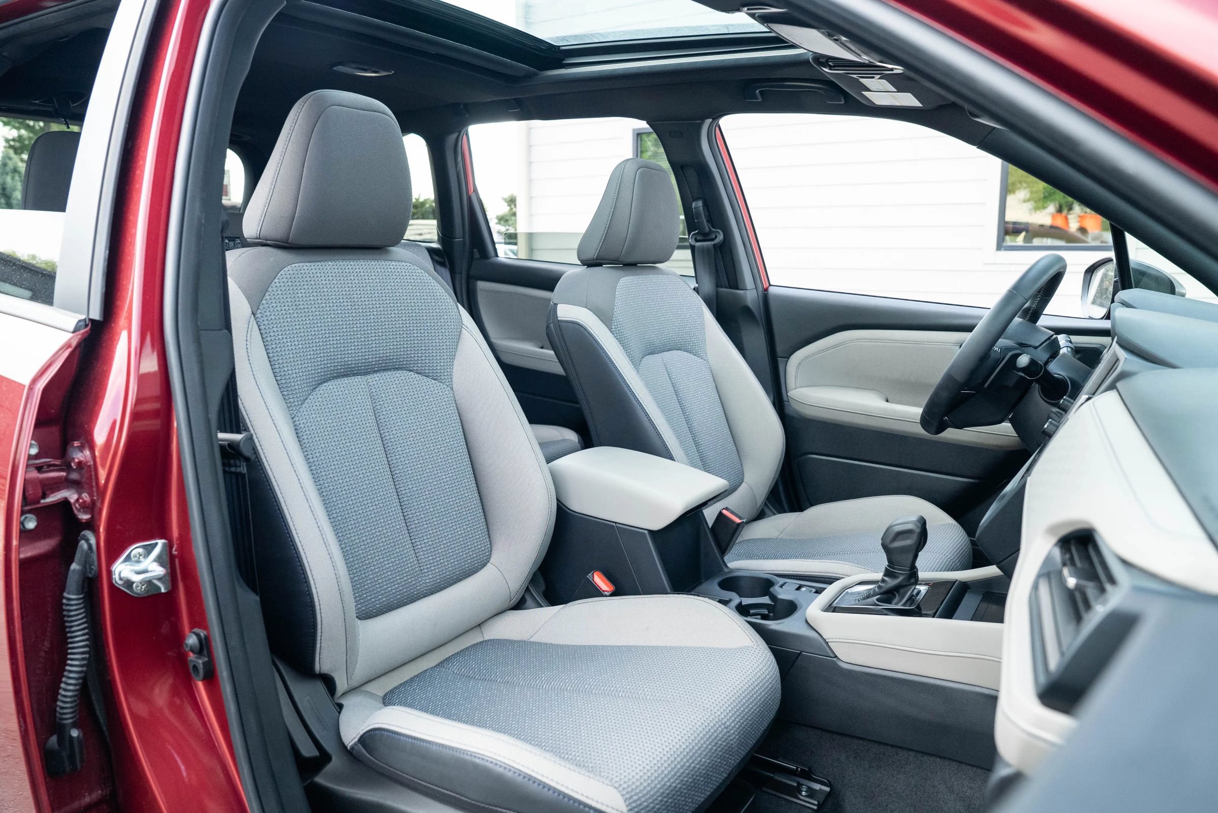 Used 2025 Subaru Forester Premium AWD/4WD image 20