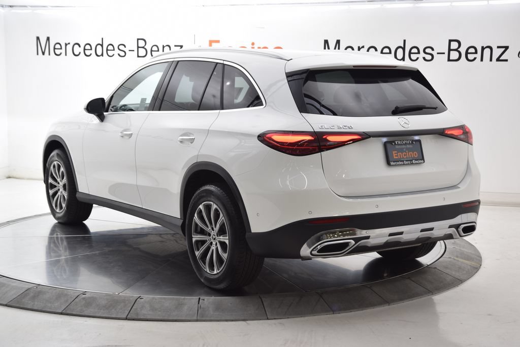 Certified 2023 Mercedes-Benz GLC 300 image 4