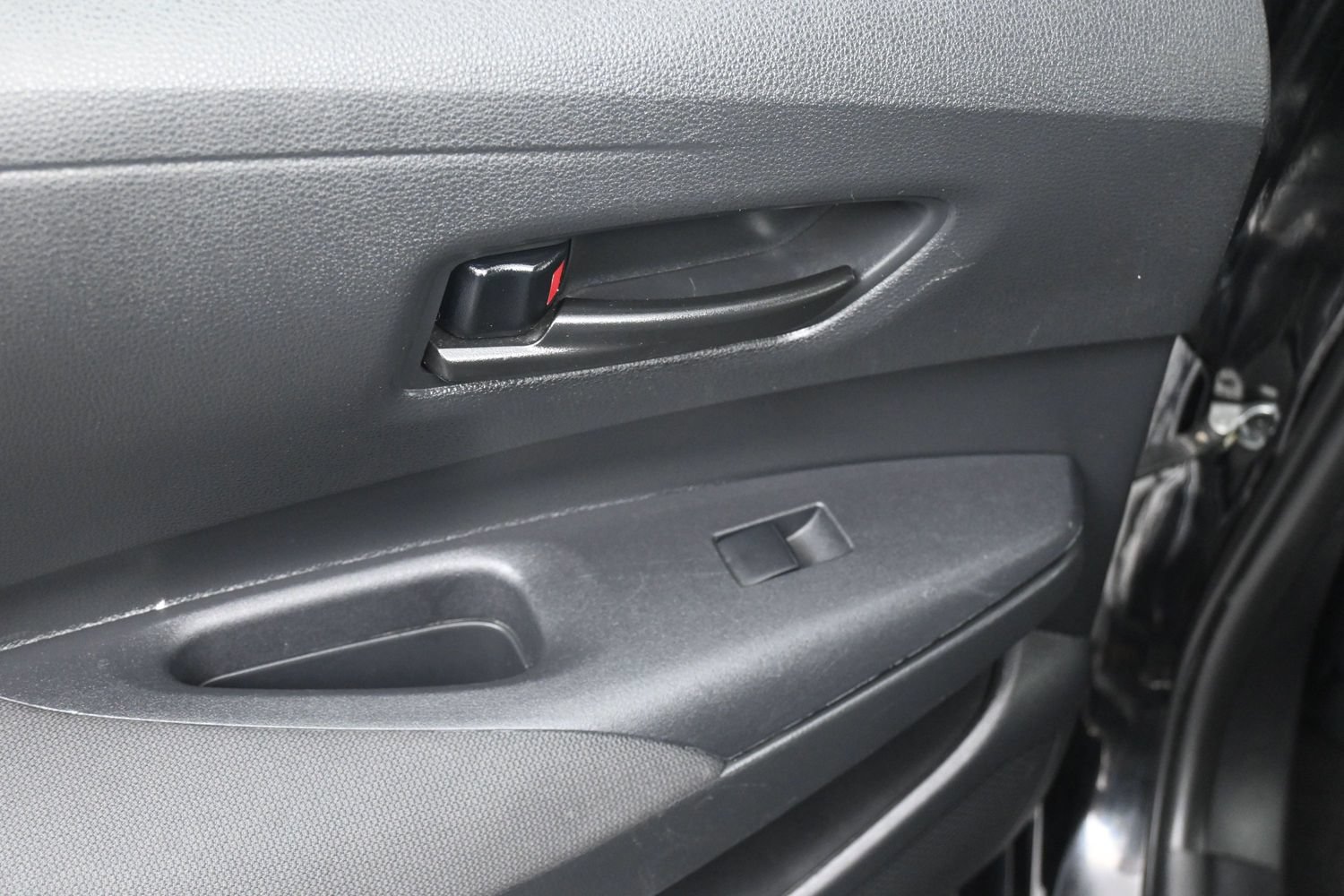 Used 2023 Toyota Corolla LE FWD image 15