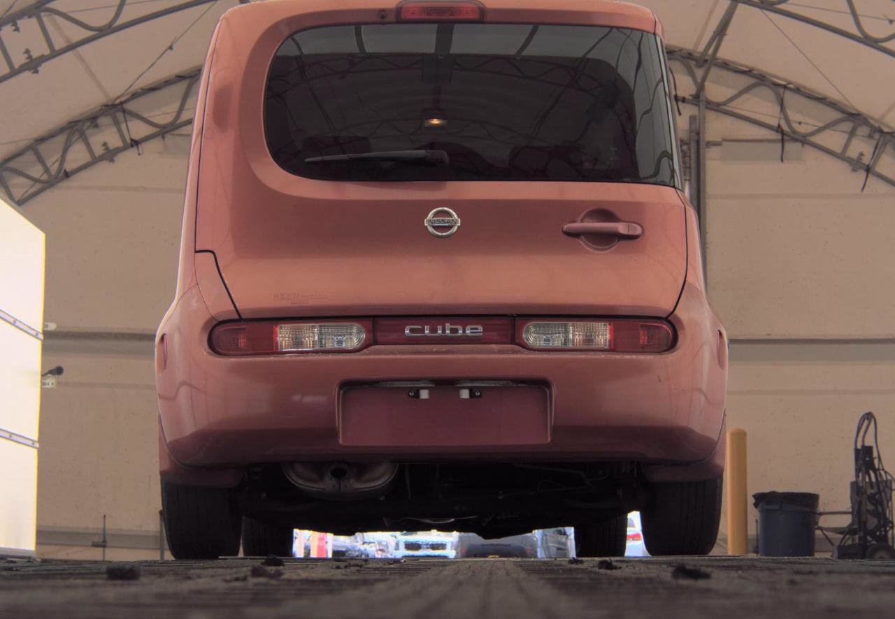 Used 2011 Nissan Cube 1.8 S w/ Interior Designer Pkg FWD image 7