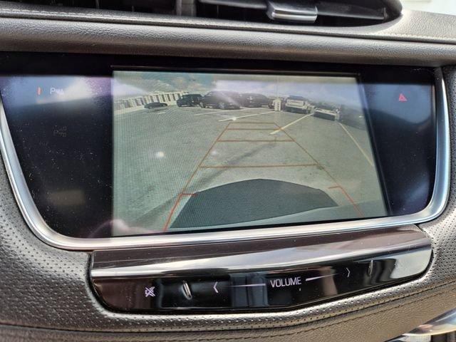 Used 2018 Cadillac XT5 Luxury w/ Driver Awareness Package image 16