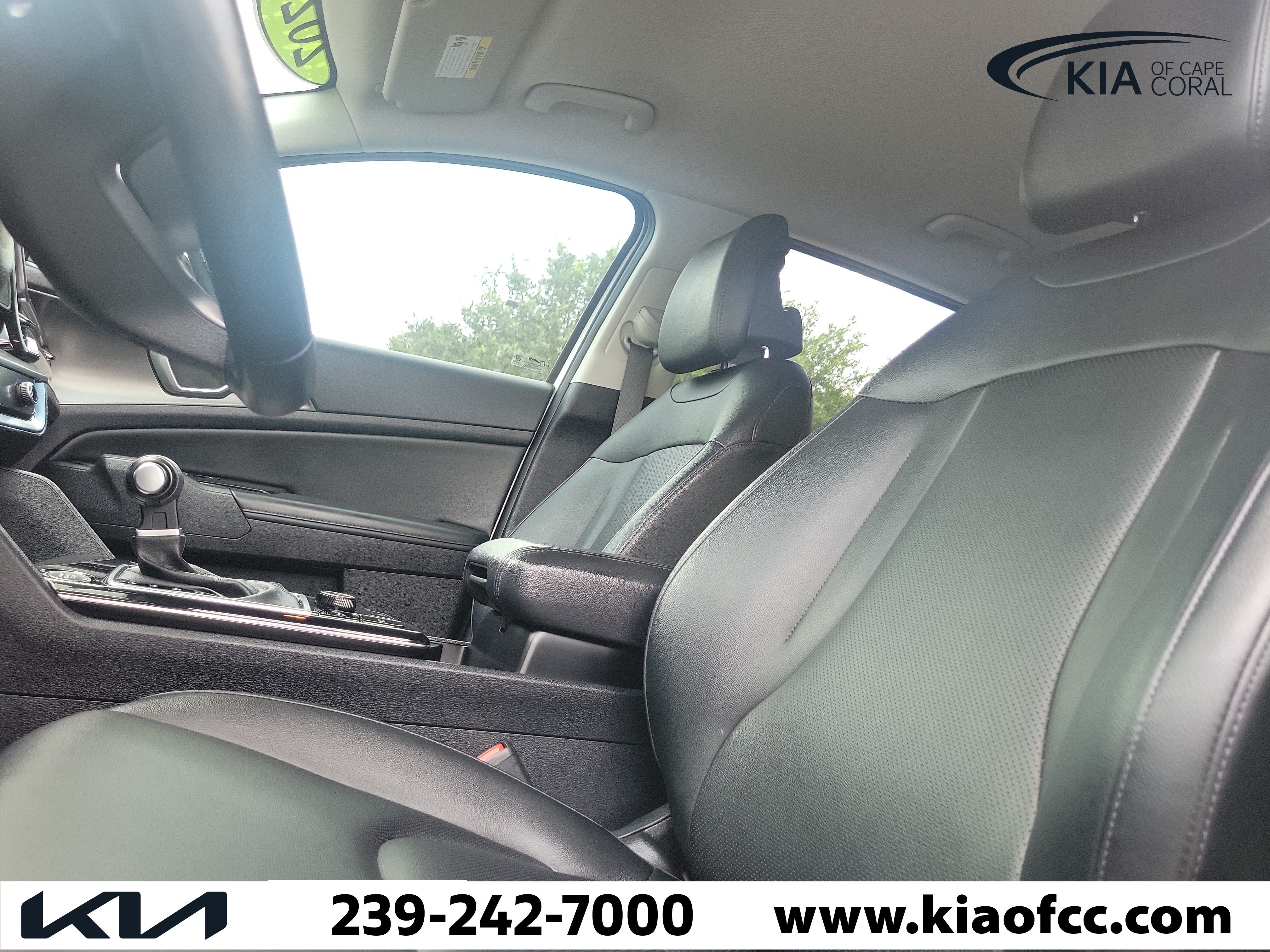 Certified 2025 Kia Sportage EX FWD image 27