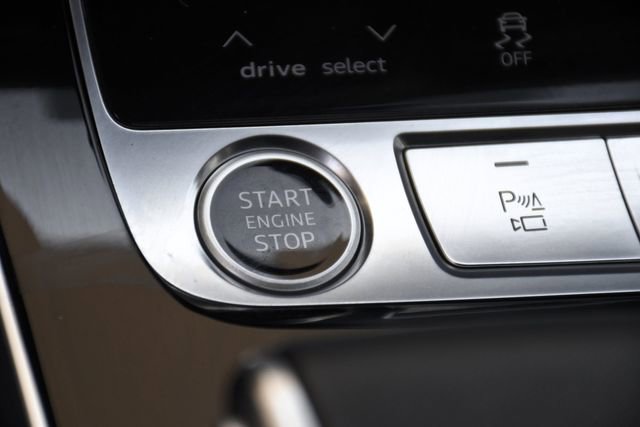 Used 2023 Audi Q7 3.0T Prestige w/ Prestige Package AWD/4WD image 20