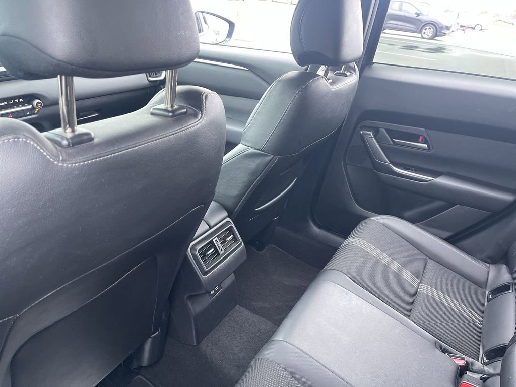 Used 2025 MAZDA CX-50 AWD 2.5 S w/ Preferred Package image 37