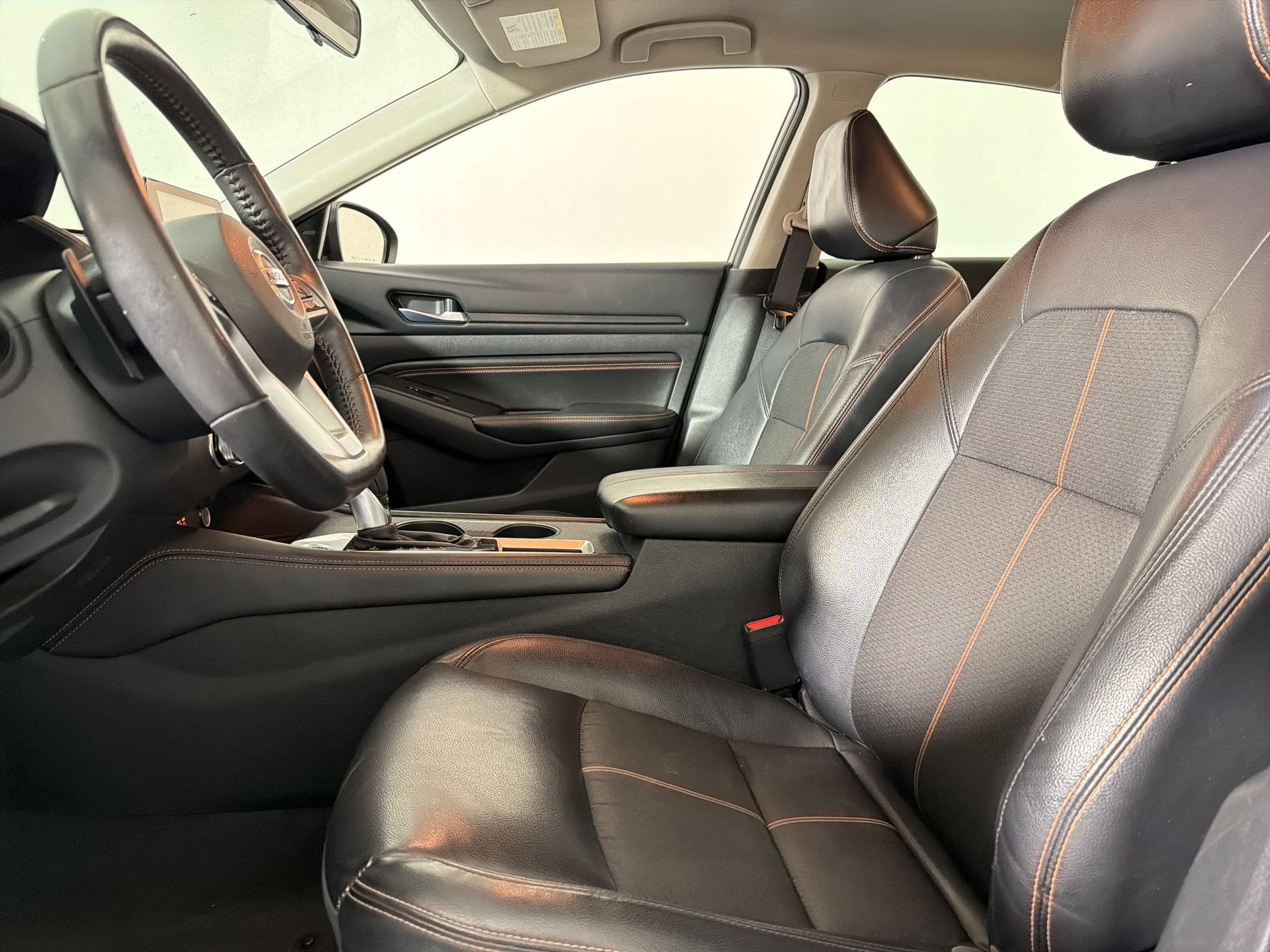 Used 2022 Nissan Altima 2.5 SR FWD image 5