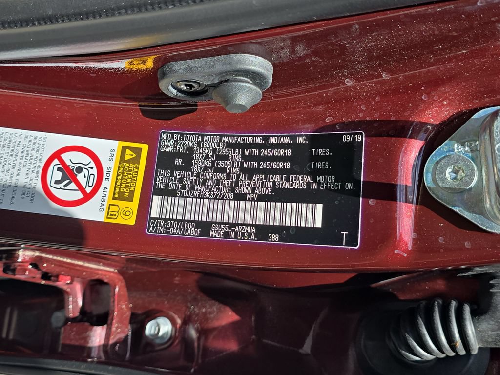 Certified 2019 Toyota Highlander XLE AWD/4WD image 39
