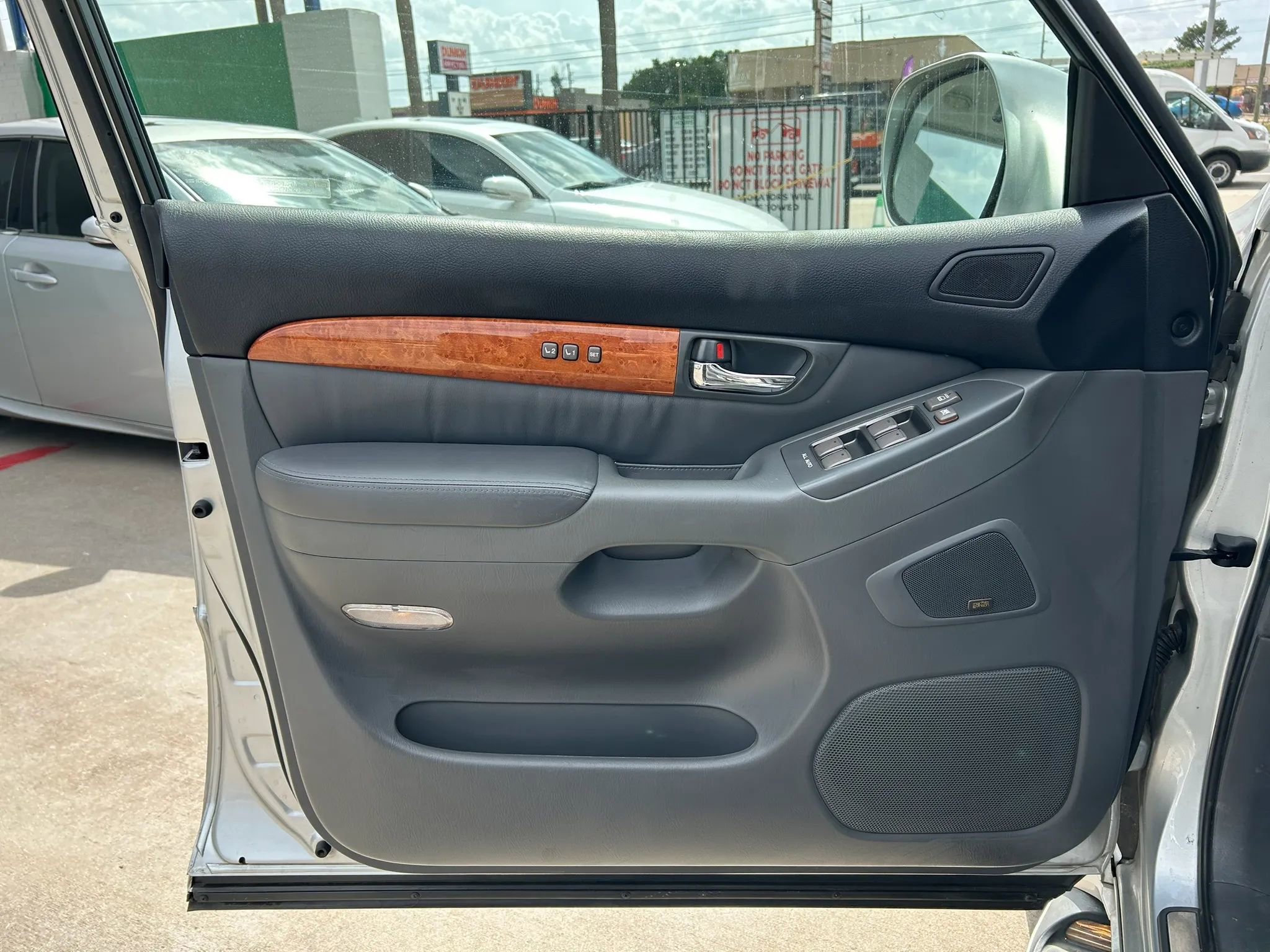 Used 2007 Lexus GX 470 image 11