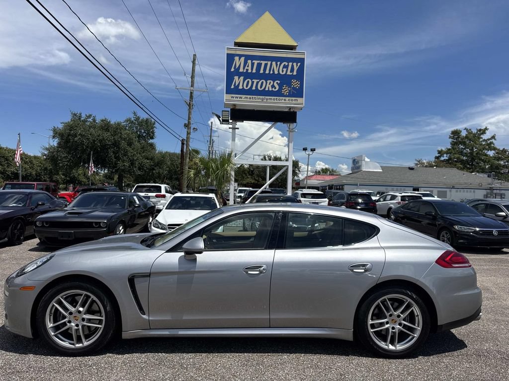Used 2016 Porsche Panamera 4 Edition AWD/4WD image 4