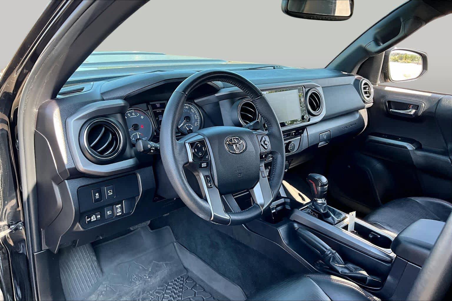 Used 2023 Toyota Tacoma TRD Pro AWD/4WD image 18