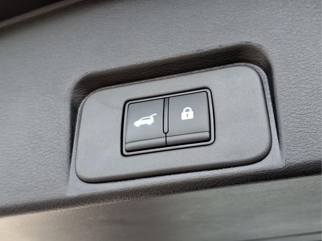 Used 2026 Nissan Rogue SV image 22