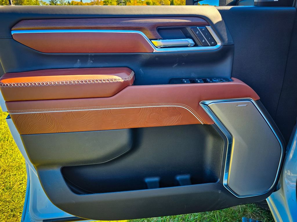 New 2026 GMC Sierra 3500 Denali Ultimate image 15