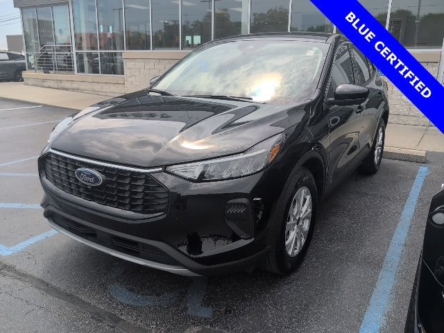 Certified 2023 Ford Escape Active w/ Tech Pack #2 AWD/4WD image 3