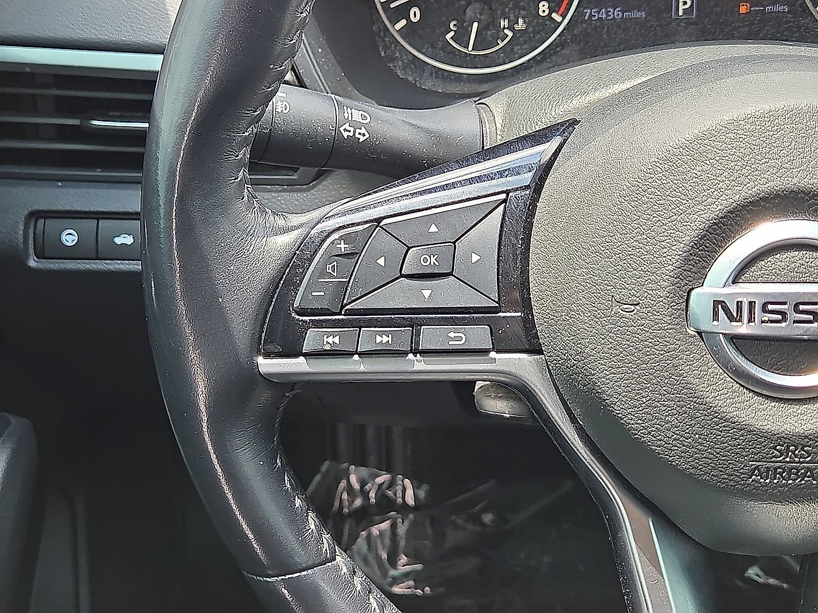 Used 2019 Nissan Altima 2.5 SV FWD image 19