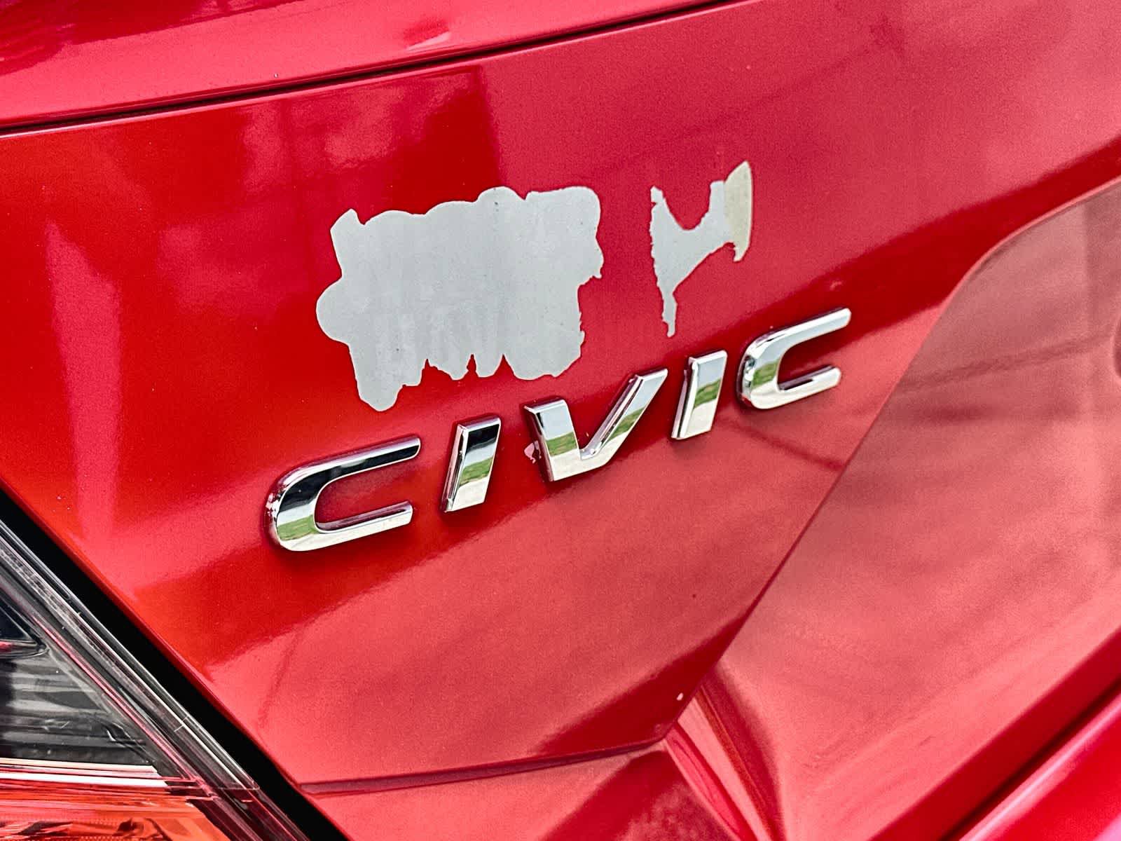 Used 2018 Honda Civic EX-L image 15