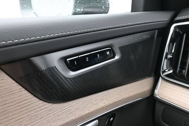 New 2027 Volvo XC90 B6 Plus AWD/4WD image 30