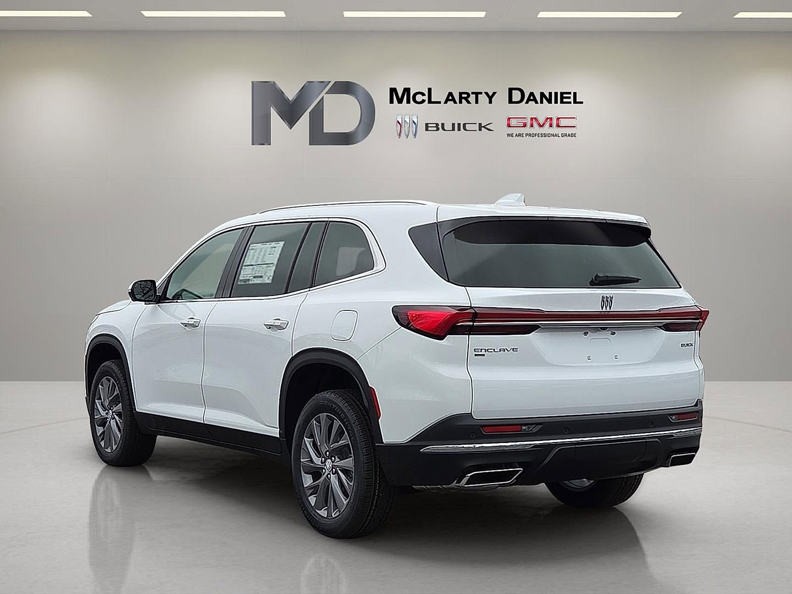 New 2026 Buick Enclave Preferred image 4