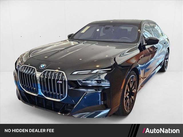 Used 2025 BMW i7 M70 AWD/4WD image 1