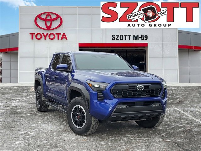 Used 2024 Toyota Tacoma TRD Off-Road image 1