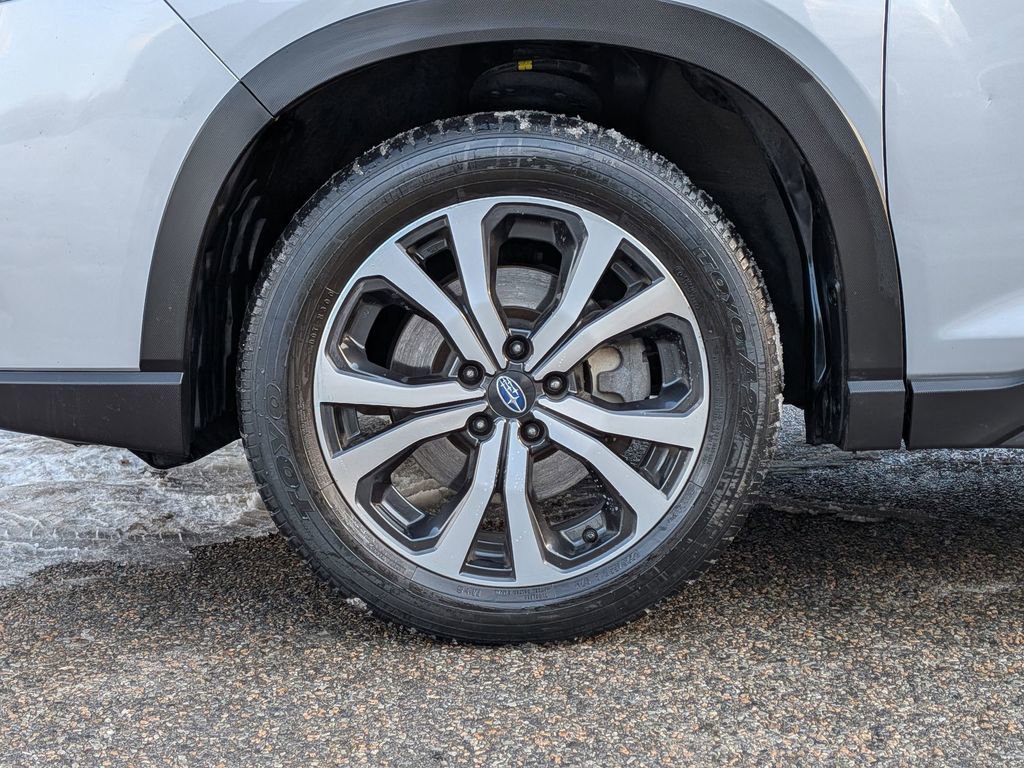 Used 2021 Subaru Forester Limited image 29