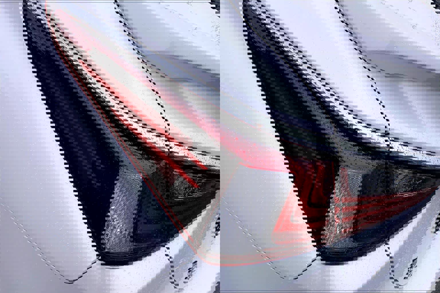 Certified 2025 Lexus ES 350 w/ Premium Package image 29