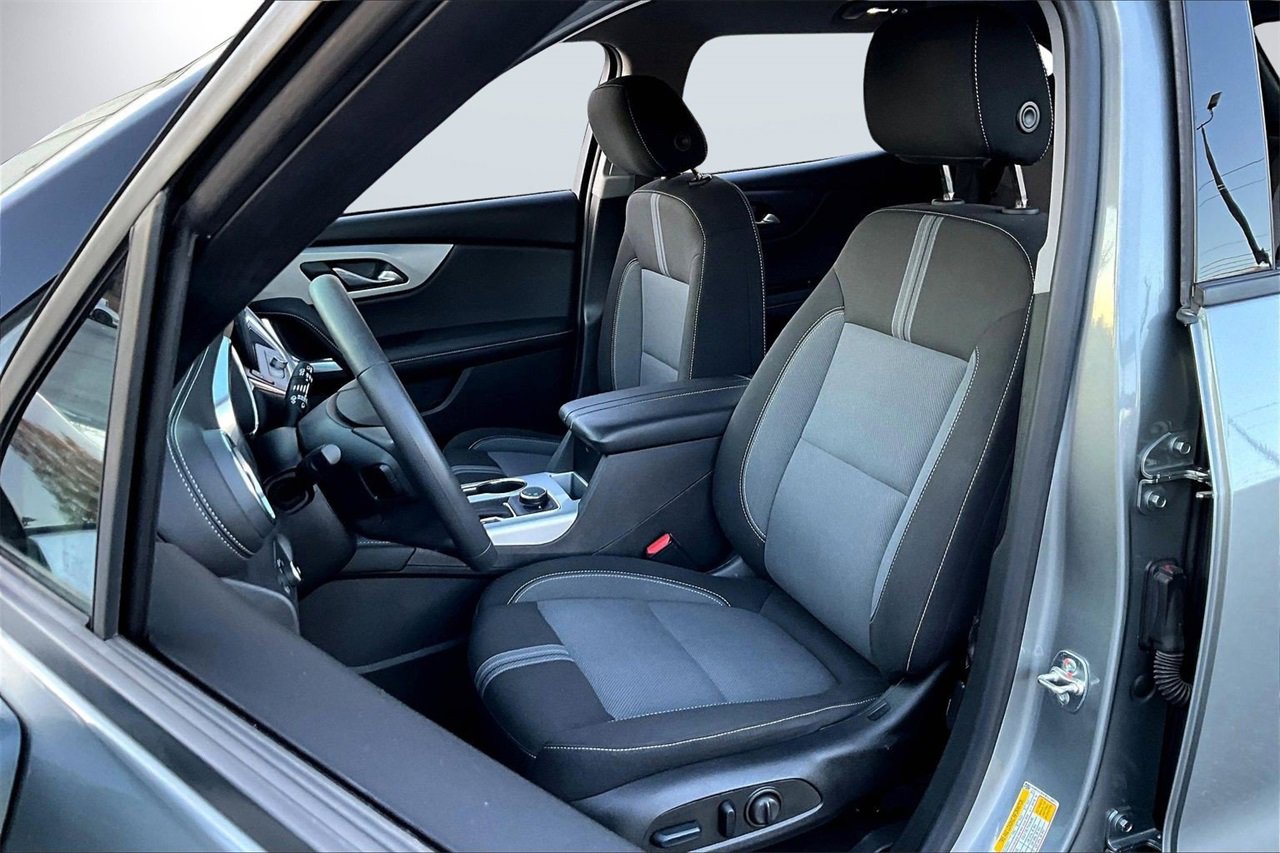 Used 2024 Chevrolet Blazer LT w/ Convenience Package image 19
