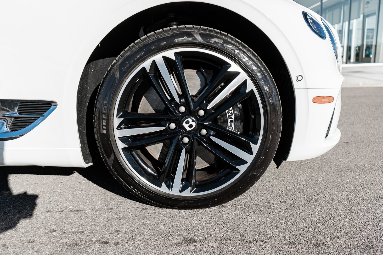 Used 2023 Bentley Continental GT Mulliner image 16