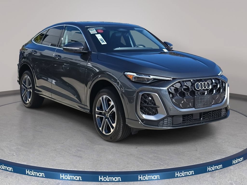 Certified 2025 Audi Q5 Premium Plus w/ Premium Plus AWD/4WD image 3