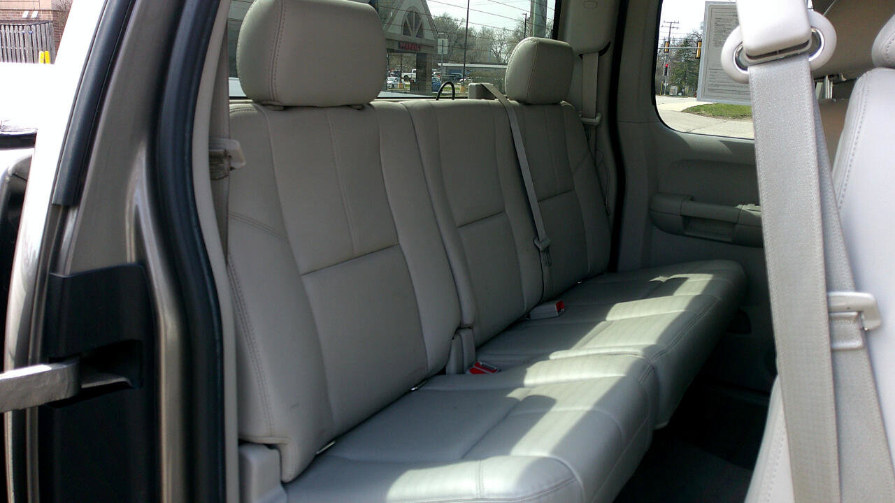 Used 2013 GMC Sierra 1500 SLE w/ Power Tech Package image 35