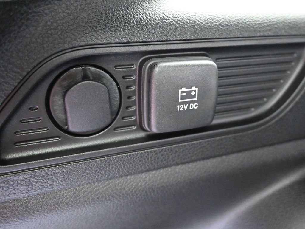 Used 2025 Jeep Grand Cherokee Limited image 40