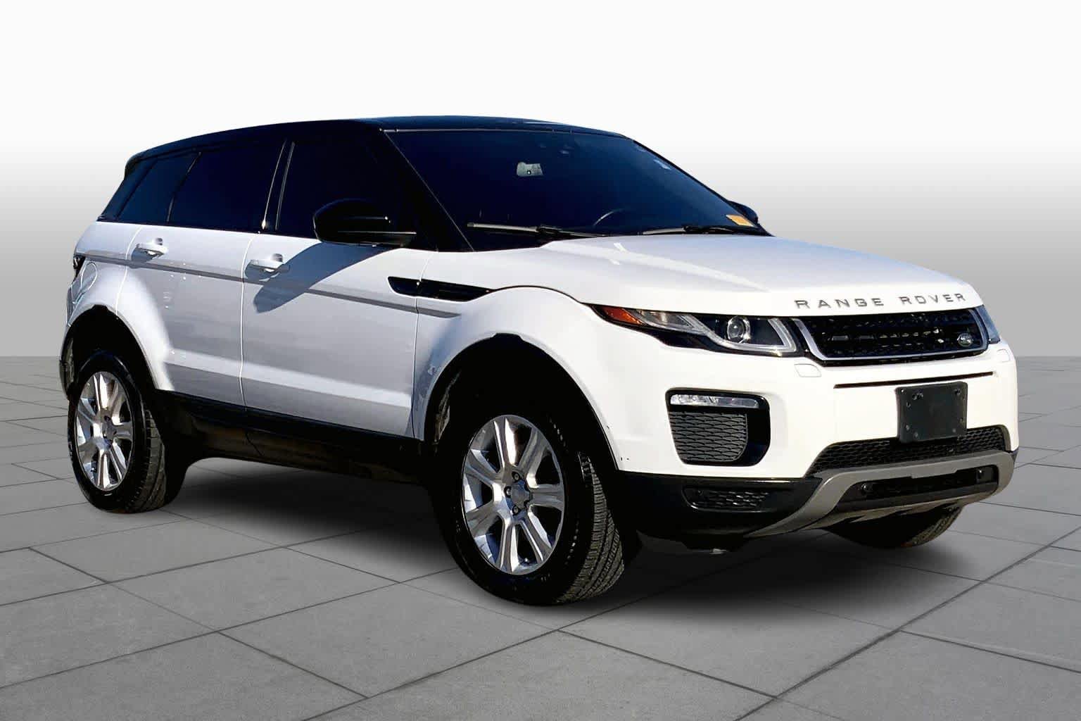 Used 2018 Land Rover Range Rover Evoque SE Premium AWD/4WD image 2
