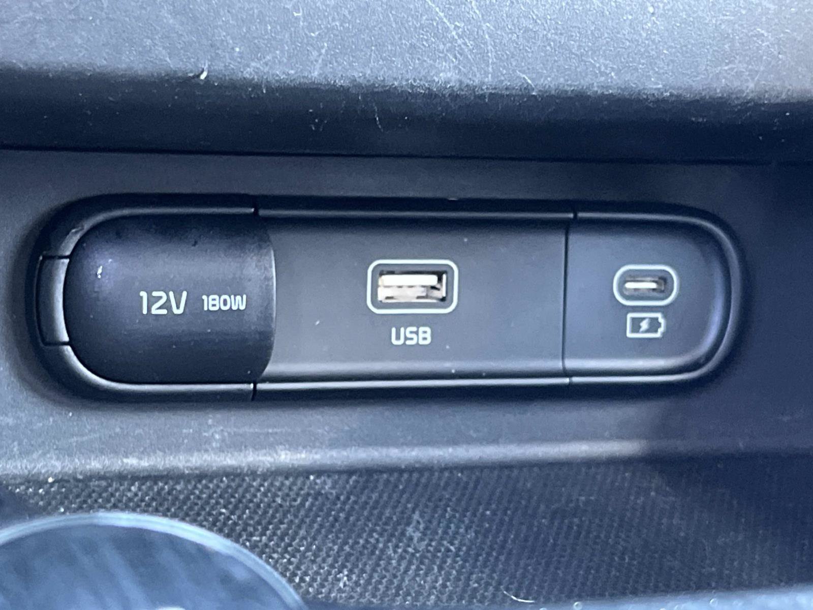 Used 2024 Kia Seltos S AWD/4WD image 36