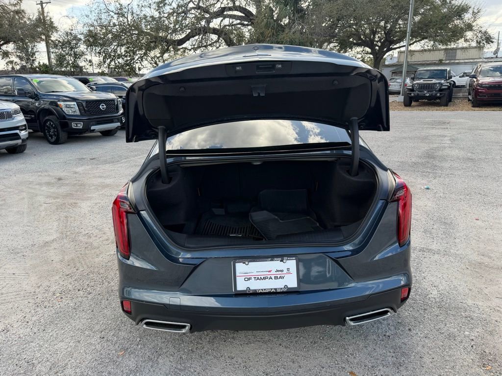 Used 2025 Cadillac CT4 Premium Luxury image 35