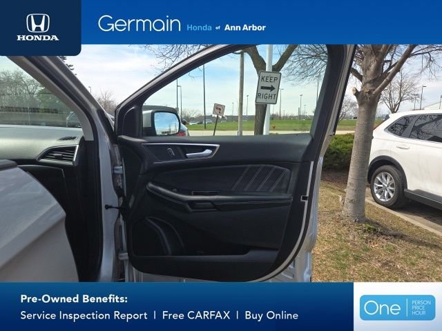 Used 2017 Ford Edge Sport w/ Equipment Group 401A image 18