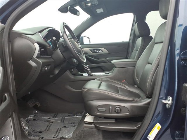 Used 2022 Chevrolet Traverse LT w/ LPO, Floor Liner Package image 23