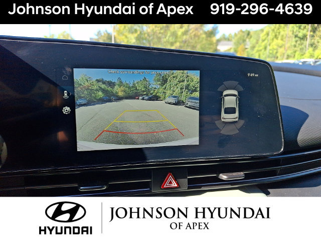 Certified 2024 Hyundai Elantra Limited FWD image 17